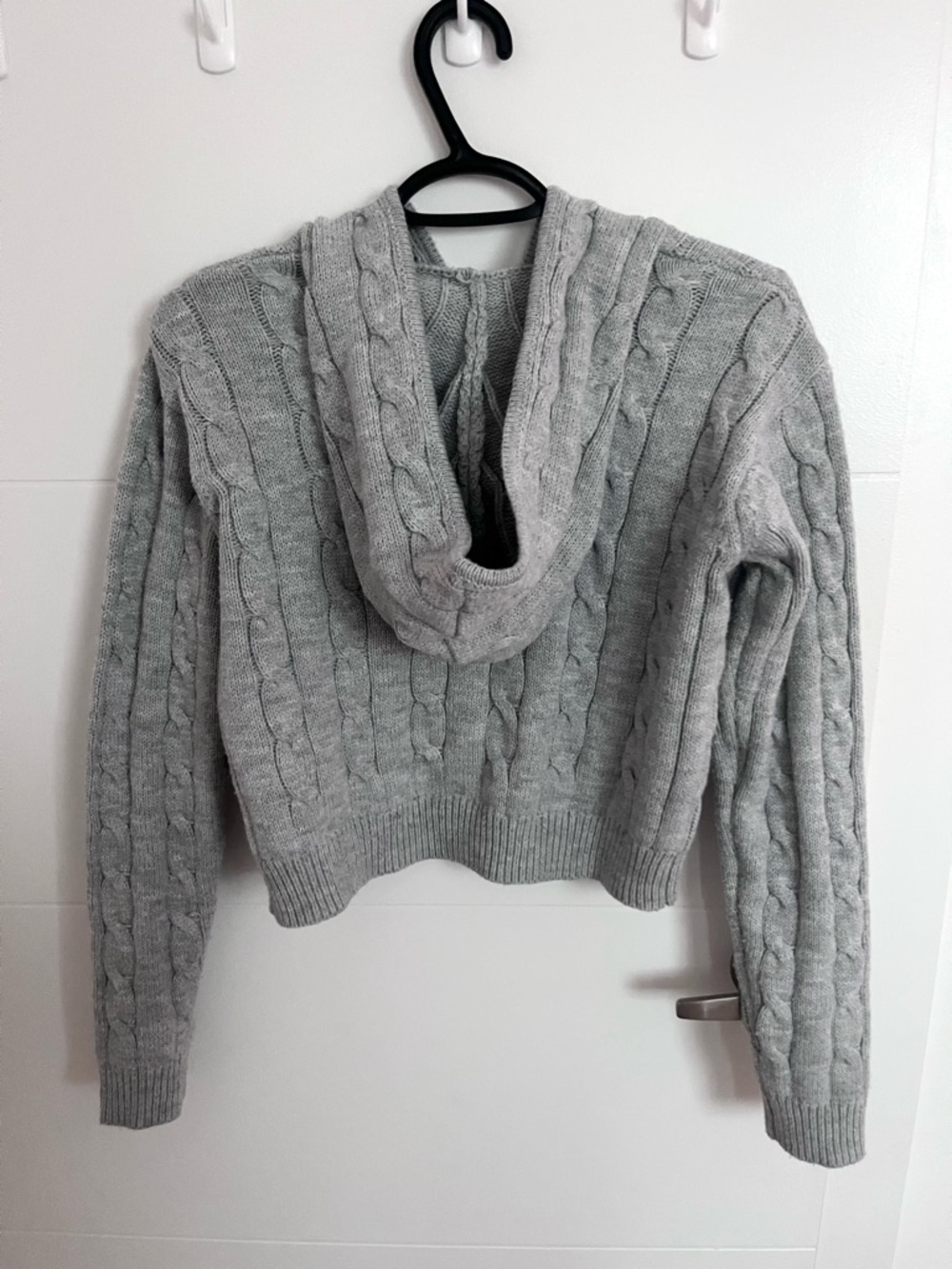 White Fox Grey Cable Knit Zip-Up Sweater - Picture 3 of 4